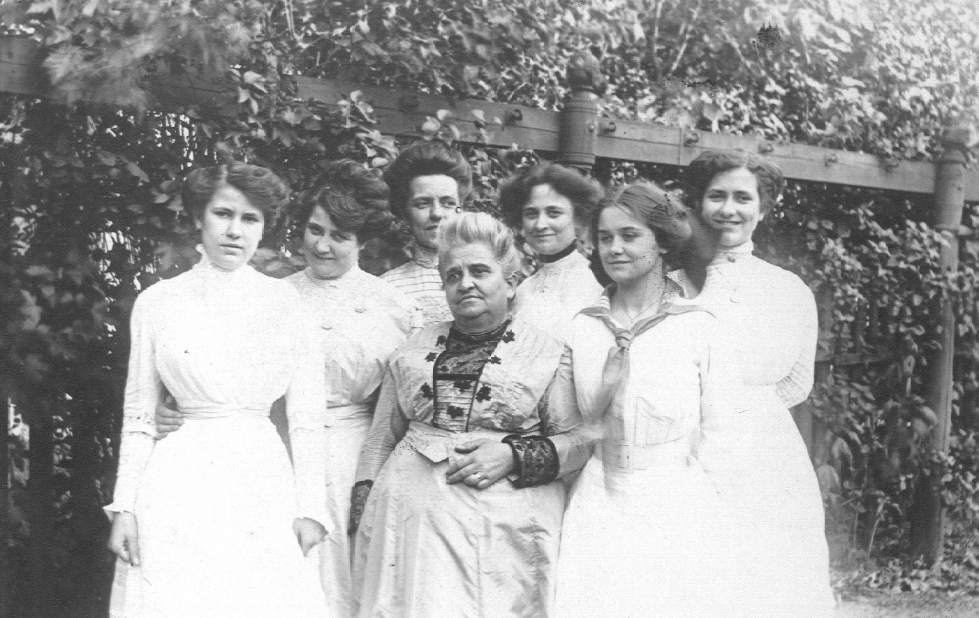 Elvina Poirier's (Demers) and her daughters.  This picture was taken 9/22/1910.